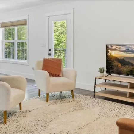 Que Sera Luxury Retreat